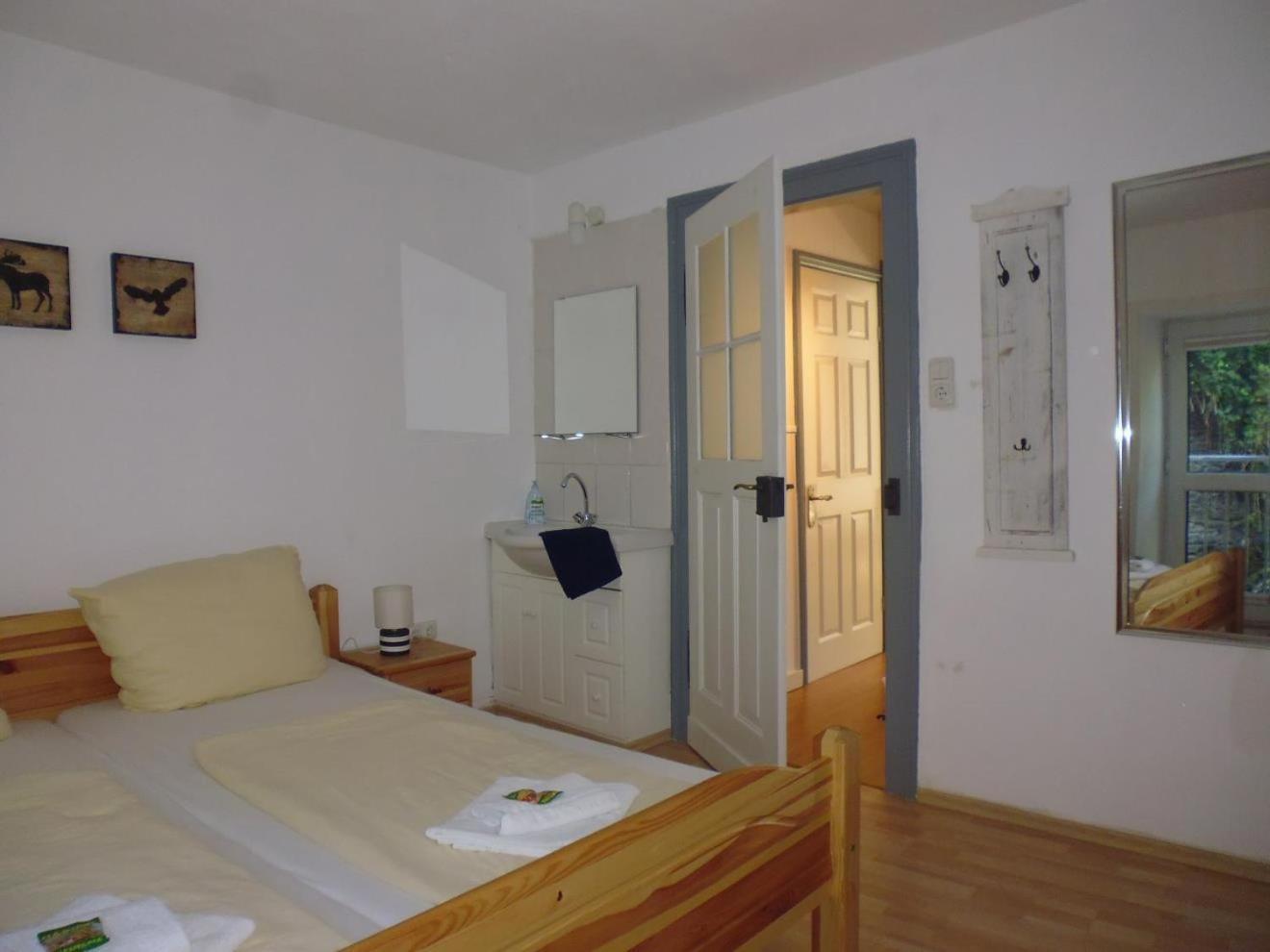 Mosel Ferienhaus Zell Esterno foto